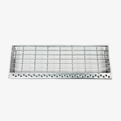Rešetka za stepenice - rešetka za stepenice 15 x 76 mm