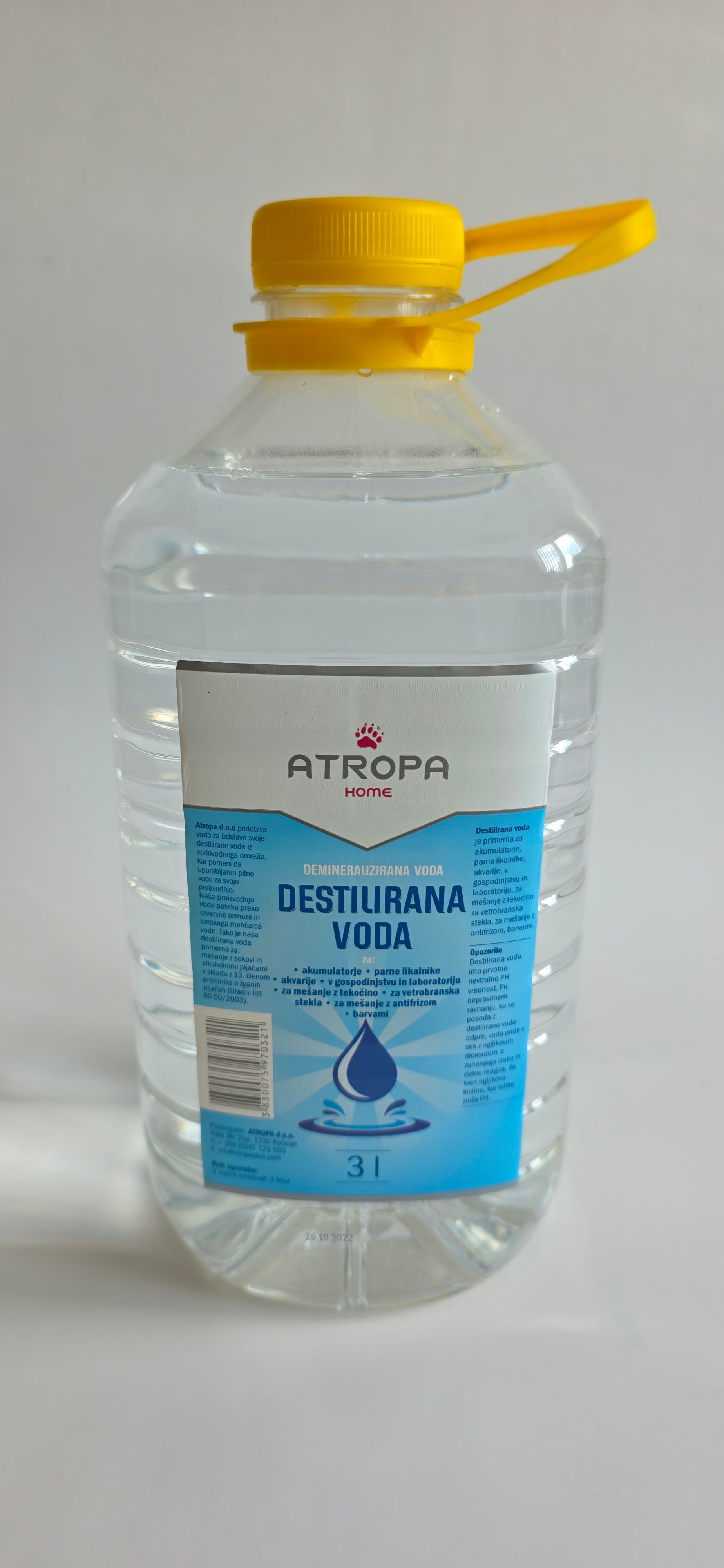 Atropa destilirana voda